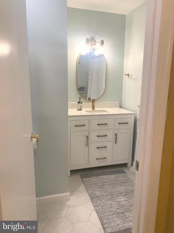 Building Photo - 14624 Monmouth Dr