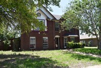 Building Photo - Beautiful Remodeled Home with 3 Bedrooms a...