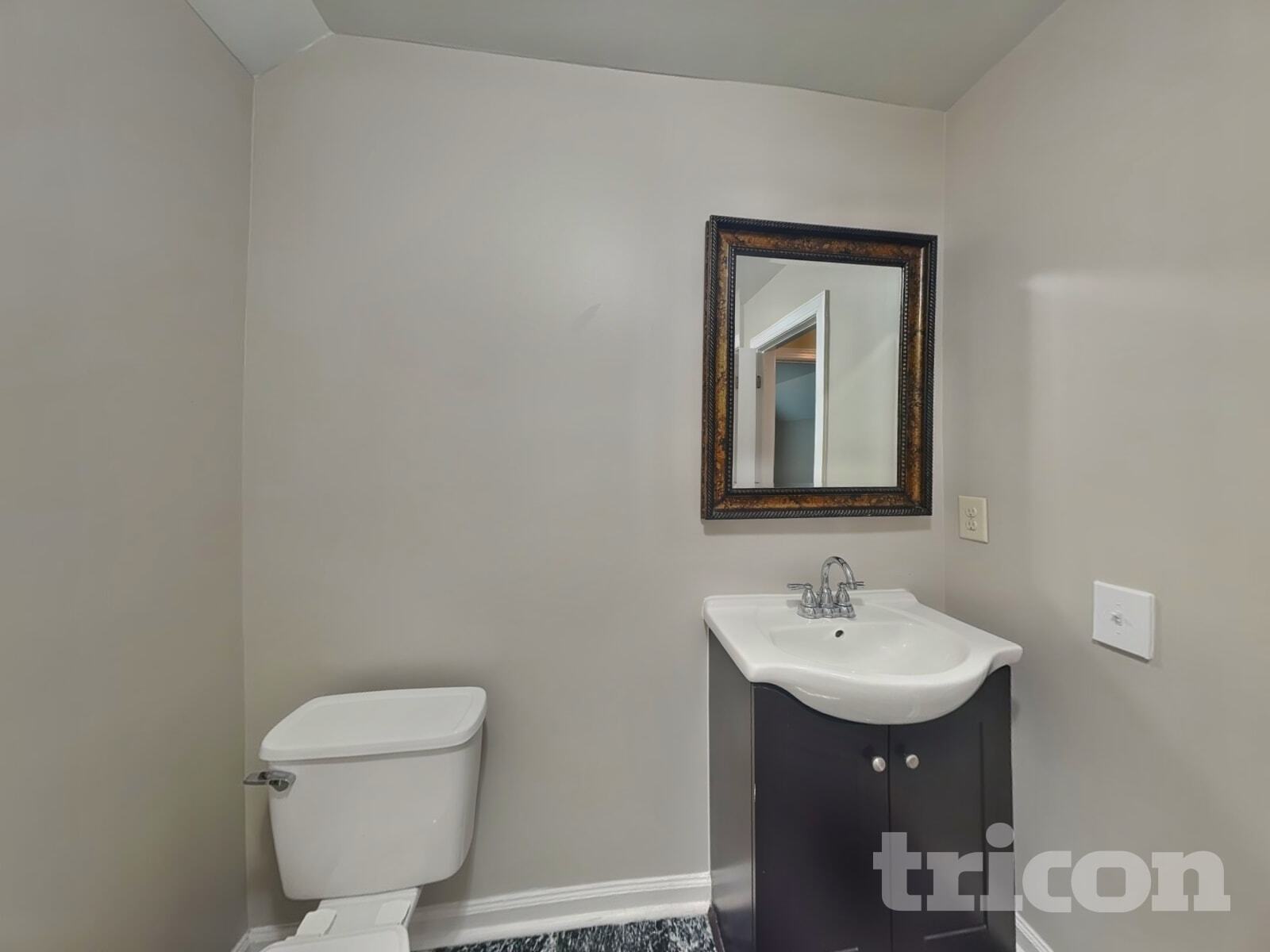 Building Photo - 448 Big Willow Way