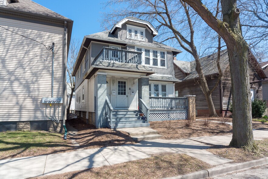Building Photo - 2372 N Bremen St