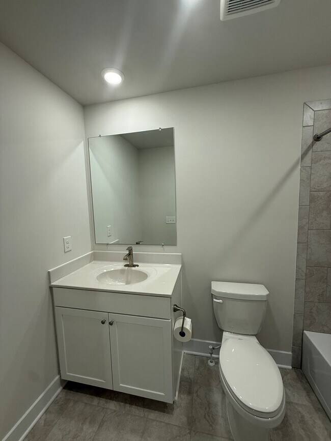 Building Photo - New Townhome Near Route 50 & Downtown Cambridge- RENT SPECIAL Free 2nd Months Rent