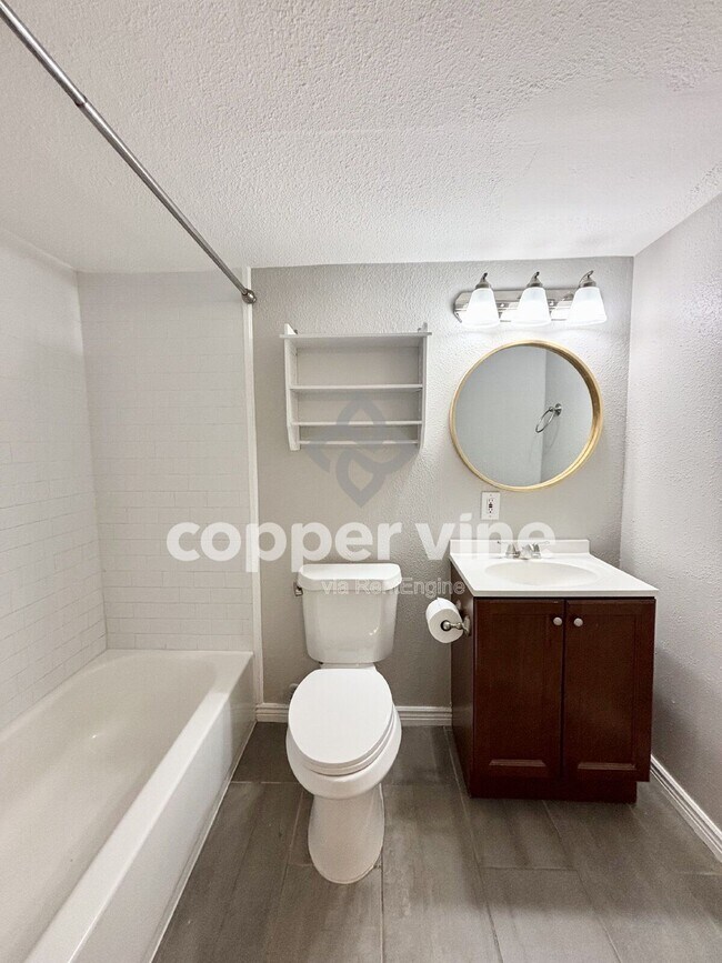 Building Photo - 6628 Eaton St