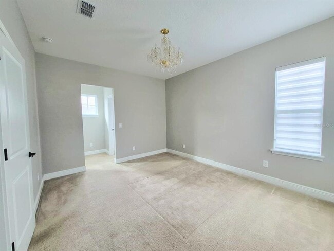 Building Photo - 8521 Dubochet St