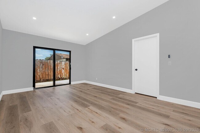 Building Photo - 9279 NW 17th Ct