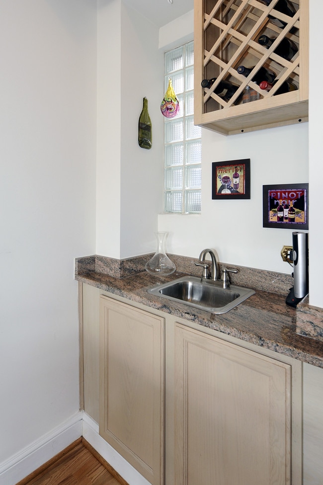 Building Photo - 1757 T Street NWUnit C