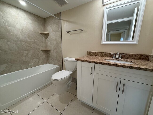 Building Photo - 5321 Summerlin Rd