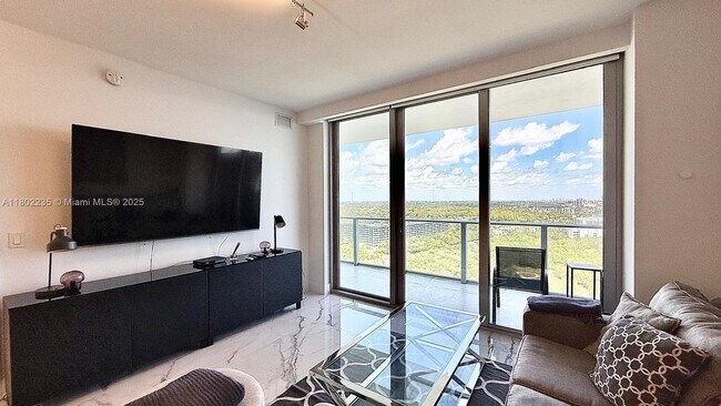 Building Photo - 16385 Biscayne Blvd