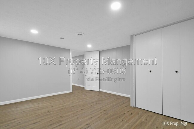 Building Photo - 388 Shanahan Rd