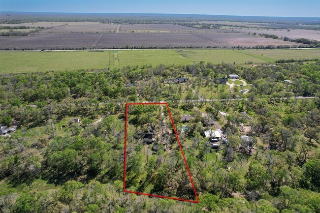Building Photo - 20802 Pecan Bend Rd