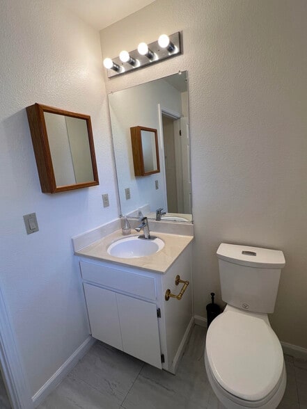 HalfBath - 1159 La Rochelle Terrace