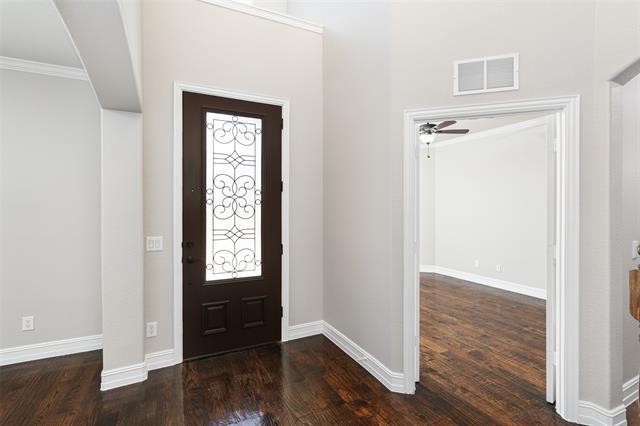 Building Photo - 4155 Vista Terrace Dr