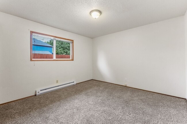 Building Photo - Move in ready now! 2 bedrooms 1 bath Tumwa...
