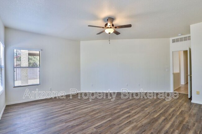 Building Photo - 2736 W Mineral Butte Dr