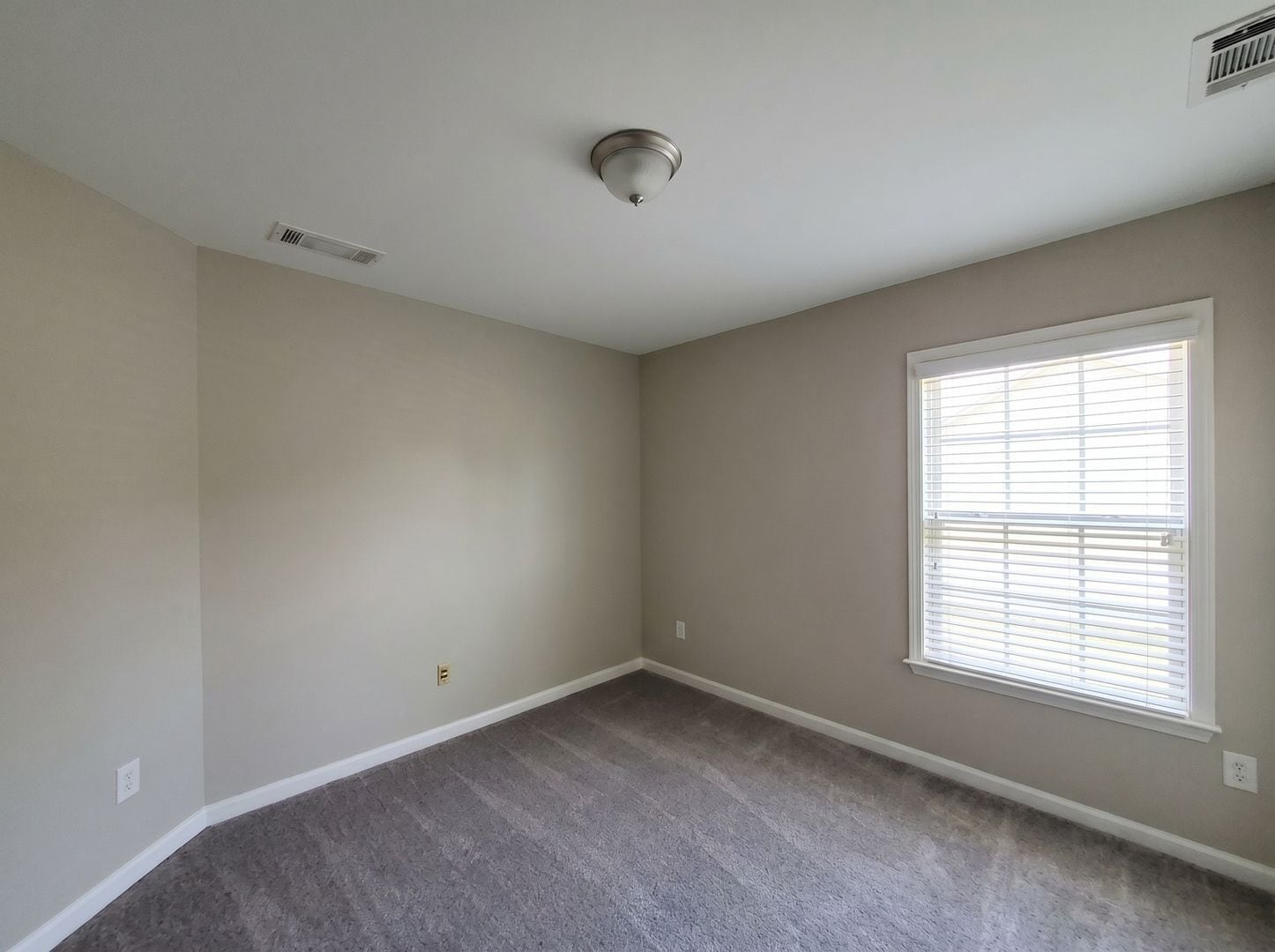 Building Photo - 3344 Archgate Ct