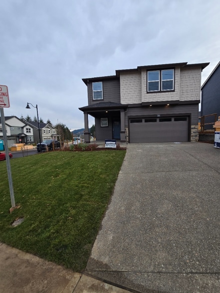 Building Photo - 9314 SE Snowberry Ct