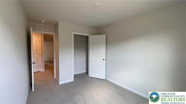 Building Photo - 1248 Martin Rd