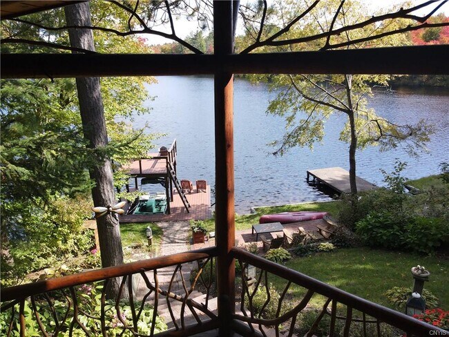 Building Photo - 52 Buck Lake Rd