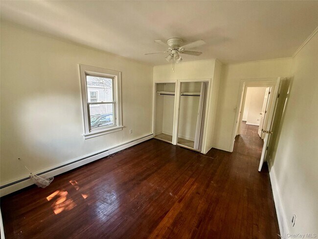Building Photo - 175 S Brookside Ave