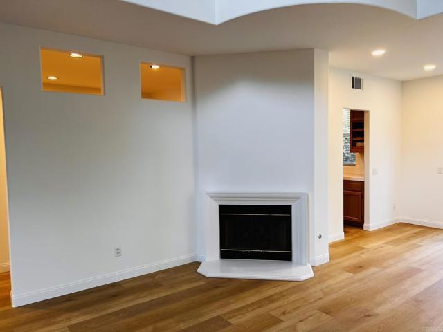 Building Photo - 1669 Plover Ct