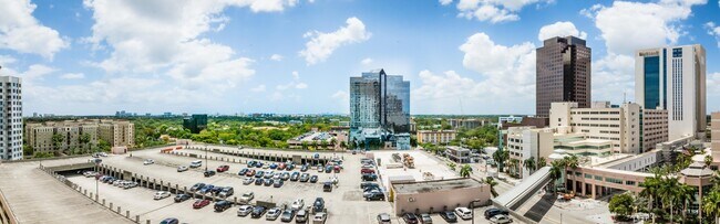 Building Photo - 511 SE 5 Ave