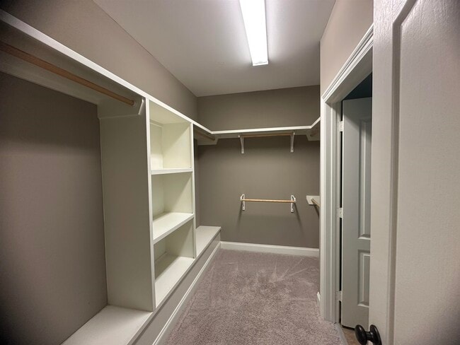 Building Photo - 2212 Alexa Ln