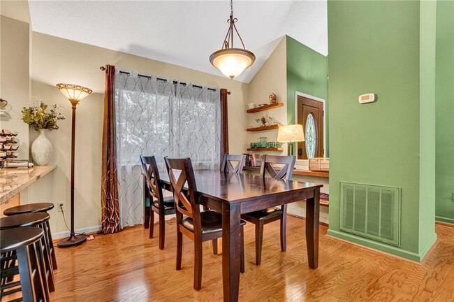 Building Photo - 606 Safe Harbor Cir