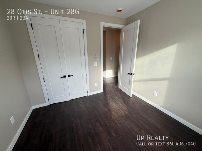 Building Photo - 28 Otis St