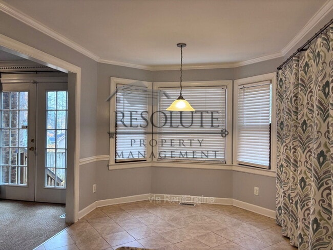 Building Photo - 207 Leeward Ct