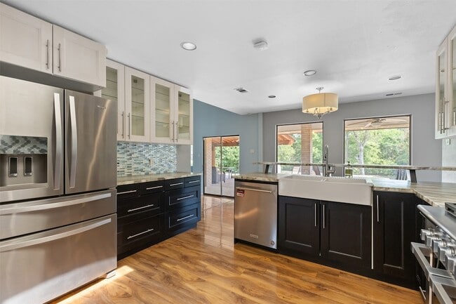 Building Photo - 6530 Copper Creek Dr