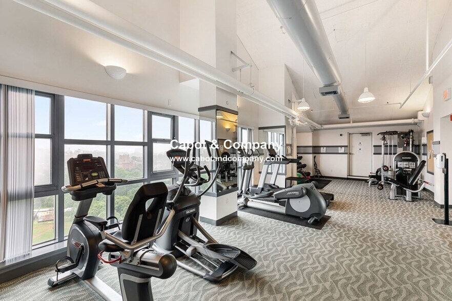 Building Photo - 170 Tremont St