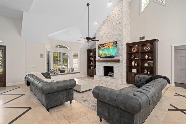 Building Photo - 2214 Earleaf Ct