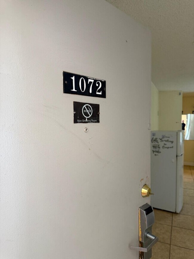 Building Photo - Best Deal in the area! Newly renovated Studio apartment for rent available now - ALL UTILITIES IN...