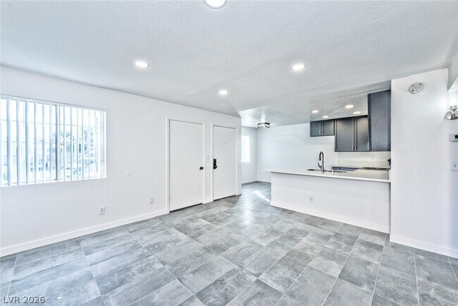 Building Photo - 1870 Nebula Dr