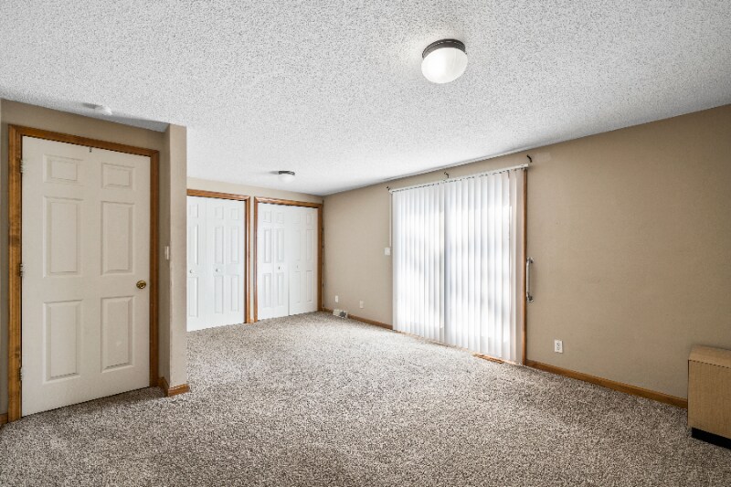 Building Photo - 110 Rosemont Dr