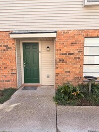 Building Photo - 5254 Stumberg Ln