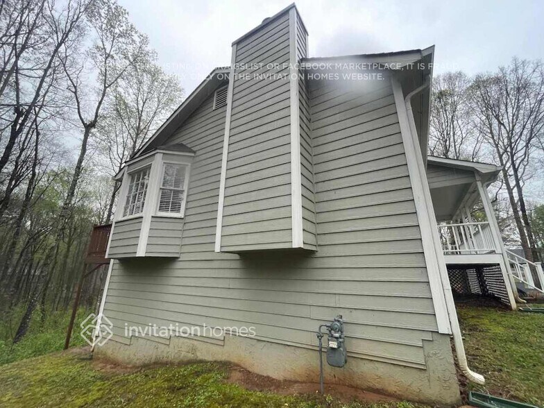 Building Photo - 115 Elizabeth Pl