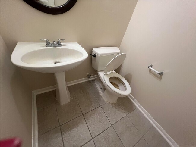 Building Photo - 4126 Midstream Dr