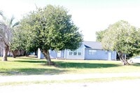 Building Photo - 814 Lorraine Dr