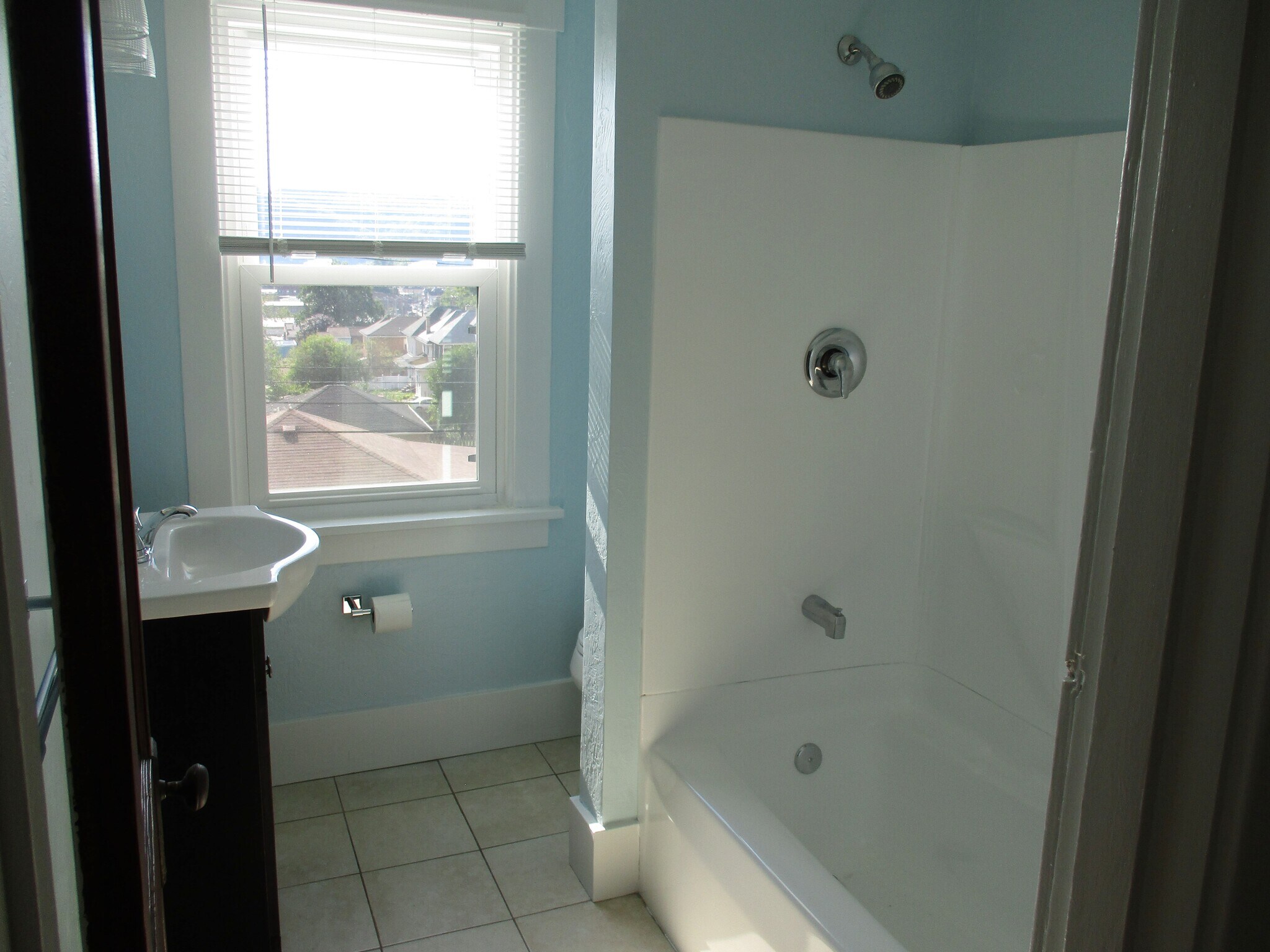 Building Photo - 1316 Beaver Rd