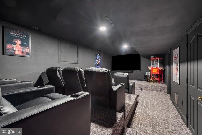 Building Photo - 301 Sturtons Ln