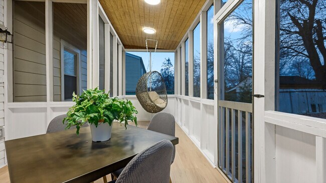 Building Photo - 5545 Davey St