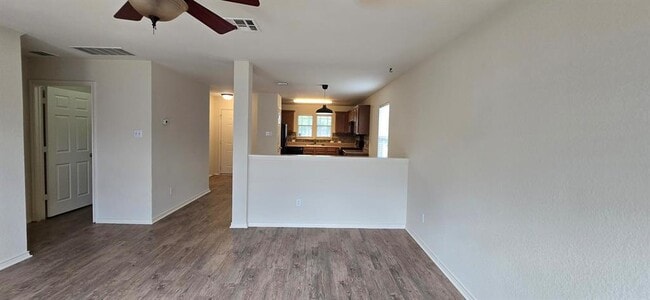 Building Photo - 1403 Davis Mountain Loop