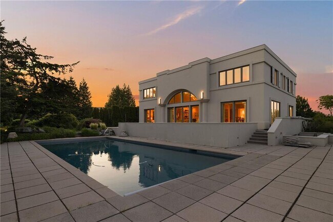 Building Photo - 283 Ocean Ave