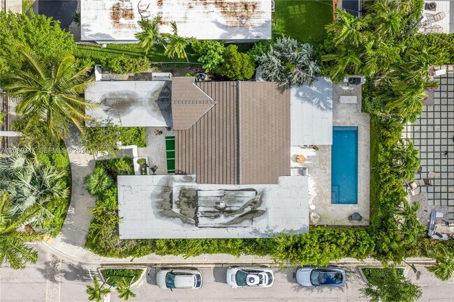 Building Photo - 7501 Adventure Ave