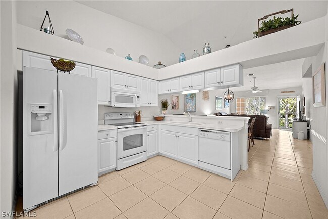 Building Photo - 26670 Rosewood Pointe Dr