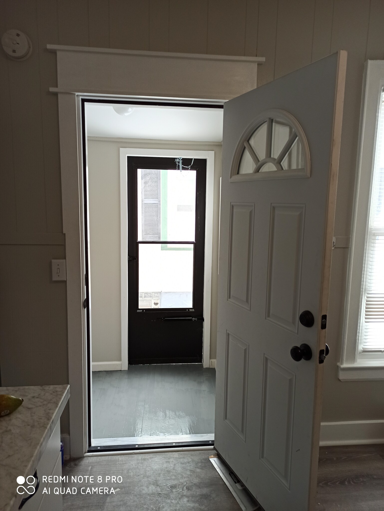 Building Photo - 19 Sheffield Ave