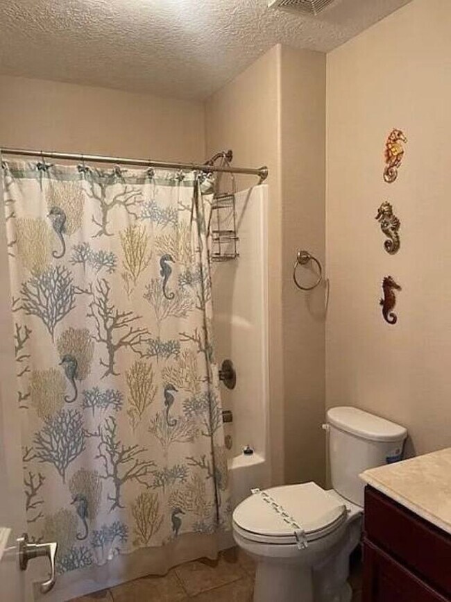 Building Photo - 820 Sandollar