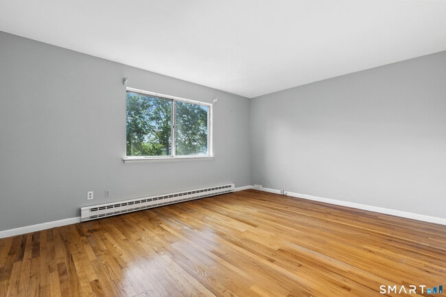 Building Photo - 45 Byram Terrace Dr