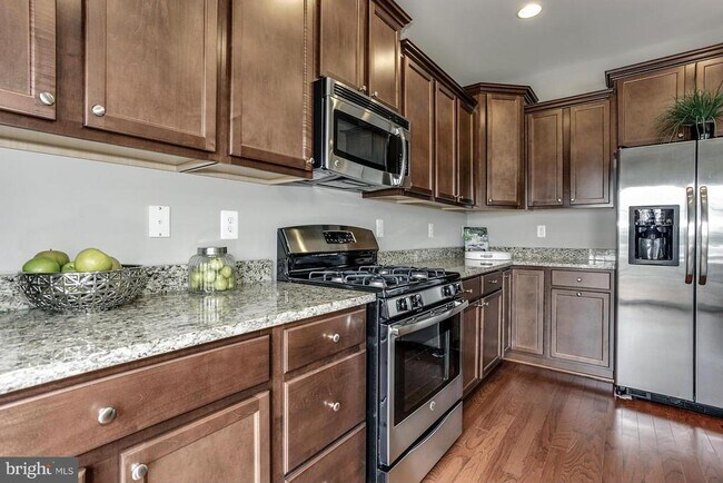 Building Photo - 8603 Crooked Tree Ln