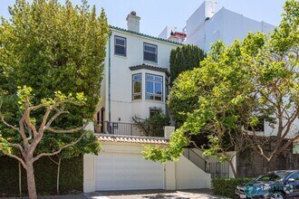 Building Photo - Pacific Heights: Remodeled Single Family H...